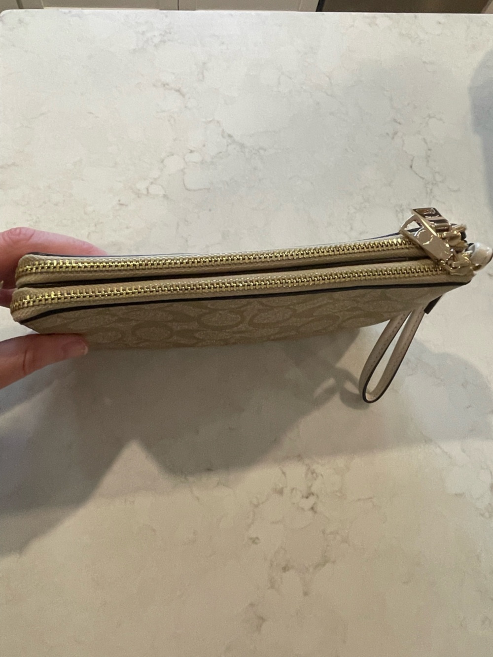 Coach Signature Beige Double Zip Wristlet Clutch - Picture 4 of 8